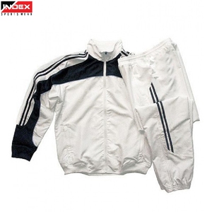 Conjunto Deportivo para Niños, Diseño Personalizado, Material de Alta Calidad, Ideal para Pedidos al por Mayor, Directo de Fábrica en EE. UU. - Product Image 1