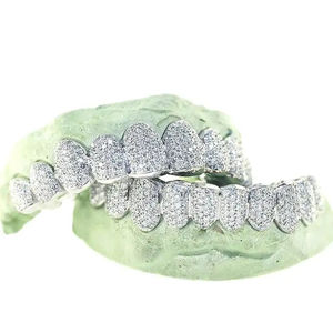 Grillz dentaire unisexe de luxe en argent sterling 925, serti de moissanite taille brillant VVS1, personnalisable, style Hip Hop - Product Image 4