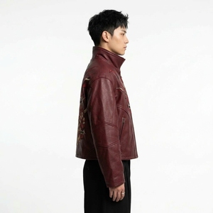 Chaqueta de cuero para hombre con bordado de máscara Oni rojo oscuro, cuello alto, estilo motero, resistente, casual, para uso urbano - Product Image 3