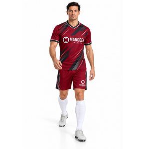 Conjunto de Uniforme de Fútbol de Alta Calidad, Jersey y Pantalones Cortos Personalizados, Tejido Transpirable, Ecológico y de Secado Rápido, Ropa Deportiva para Clubes - Product Image 1