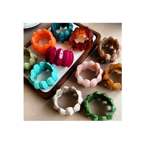 Bracelets vintage en résine, forme géométrique, bijoux en acrylique multicolores, cadeau unisexe, bracelets tendance de qualité supérieure - Product Image 1