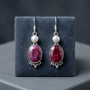 Pendientes Colgantes de Plata de Ley 925 con Cuarzo Rojo y Perla Blanca, Joyería Vintage Hecha a Mano para Mujer - Product Image 4