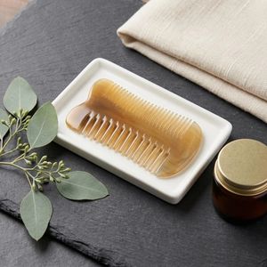 Peine de Cuerno de Búfalo Natural Ecológico, Peine para el Cabello de Uso Doméstico, Peine para Barba de Estilo Clásico con Logotipo Personalizado de Curio Craft - Product Image 3