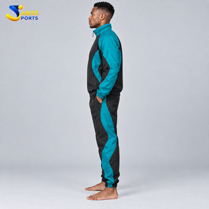 Wholesale Windbreaker Tracksuit Produced from Lightweight <b>Material</b> Windbreaker Tracksuit Features Comfortable Wear <b>Water</b> <b>Proof</b> - Product Image 5
