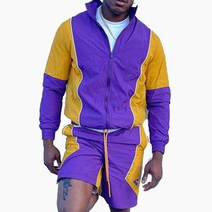 Ensemble de survêtement streetwear hip-hop pour homme, comprenant une veste coupe-vent oversize en nylon et un short, avec patchwork de couleurs - Product Image 1