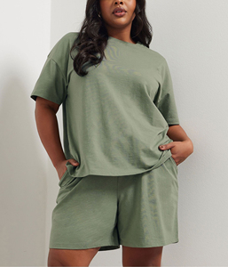 Ensemble décontracté d'été 2 pièces en coton 100% pour femme : T-shirt et short, avec logos personnalisés imprimés, broderies unies et dentelle de haute qualité - Product Image 2