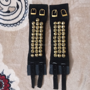 Ghungroo de Bharatnatyam de 3 filas y 61 campanas, de terciopelo negro y metal, hecho a mano, para doble cinturón, instrumento musical y accesorio de danza - Product Image 5