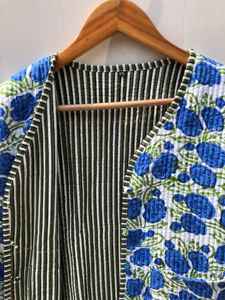 Chaqueta de Invierno Reversible Unisex, Hecha a Mano con Parches Kantha, Diseño Floral, Algodón Orgánico Indio, Precio al por Mayor - Product Image 3