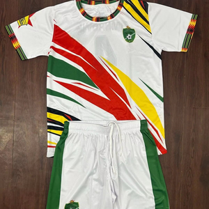 โปรโมชั่น เสื้อฟุตบอลและกางเกงขาสั้นพิมพ์ลายระบายอากาศได้ ปรับแต่งได้ตามต้องการ ออกแบบชุดฟุตบอลของคุณเอง คุณภาพสูง - Product Image 1