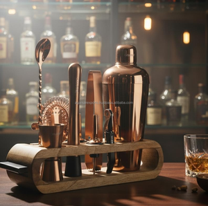 Kit de shaker à cocktails haut de gamme en acier inoxydable – Ensemble d'outils de bar de luxe en or rose - Product Image 4