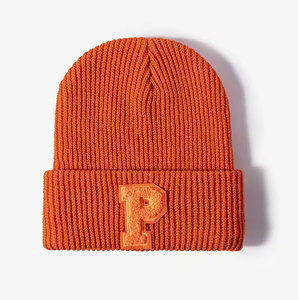 Bonnet unisexe en coton tricoté à la main avec lettre P brodée, couleur unie, chaud pour l'hiver, style urbain, pour adulte, ski, strass, 50-54CM - Product Image 1