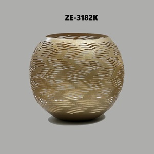Decorative Handmade Metal <b>Candle</b> Holder <b>Tray</b> Set Luxury Table Styling Foldable Easy Export Shipping Home - Product Image 4