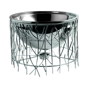 Cazuela con acabado plateado llamativo, perfecta para servir en buffets, eventos al aire libre y presentación elegante de alimentos, procedente de la India. - Product Image 5