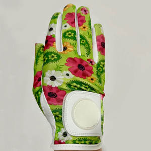 Guante de Golf de Piel Cabretta Transpirable para Mano Izquierda con Diseño Personalizado con Estampado de Puntos para Entrenamiento en Club - Product Image 3