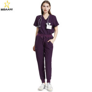 ชุดสครับสำหรับผู้หญิง - เสื้อสครับยืดหยุ่นพร้อมกางเกง 8 กระเป๋า, เอวยางยืดแบบโยคะ, ป้องกันรอยยับ, ทรงเข้ารูป - Product Image 6