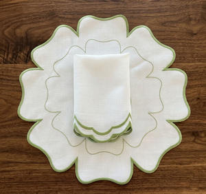 Custom Embroidered Luxury Green Flower Shape Napkin Sets Place Mats White Cotton Washable Handmade Mats for Weddings Home Events - Product Image 3