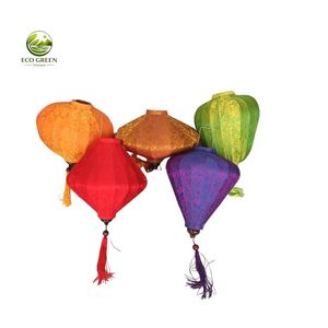 Linternas de Seda Hoi Vietnamitas Hechas a Mano, con Marco de Bambú Plegable, Linterna Colgante Artesanal, Decoración para Fiestas con Impresión Digital/Offset - Product Image 1
