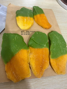 มะม่วงอบแห้งเคลือบมัทฉะเวียดนาม ขายส่ง ขนมผลไม้ รับผลิตแบรนด์ส่วนตัว (OEM) ขนมมะม่วงอบแห้ง แพ็คของขวัญ - Product Image 2