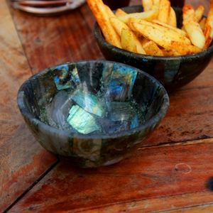 Cuenco de Cristal de Labradorita Pulida de Calidad Premium 200g 4" Venta al por Mayor Piedra Preciosa Curativa Decoración para el Hogar y Bodas - Product Image 6