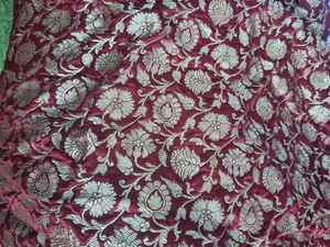 exclusiva tela brocada roja jamawar - Product Image 2