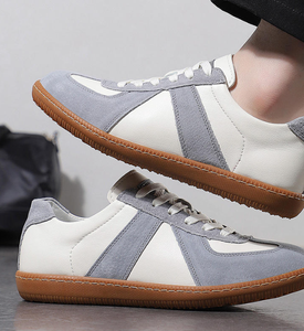 Baskets décontractées en cuir PU bicolore à lacets, chaussures plates respirantes, antidérapantes et légères pour la marche - Product Image 4