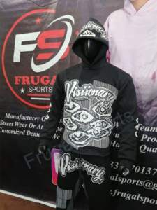 Ensemble de survêtement Raw Edge Hoodie & Flayer Pant – Ensemble deux pièces streetwear entièrement imprimé pour homme, comprenant un sweat à capuche Raw Edge et un pantalon Flayer - Product Image 4