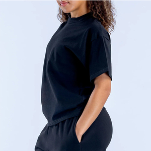 Camiseta de Manga Corta con Cuello Redondo para Mujer, Talla Grande, Color Negro Sólido, Ajuste Holgado, Algodón Jersey, Transpirable y Ligera, Venta al Por Mayor, Calidad Superior - Product Image 2