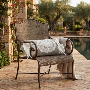 Housse de coussin cylindrique de luxe en coton ajouré floral orné, avec nœuds élégants et bordure festonnée - Product Image 3