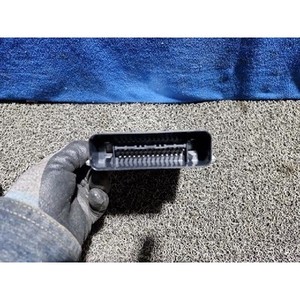 ECU และโมดูลคอมพิวเตอร์มือสอง Q5 รุ่น 8R0907364B - Product Image 3