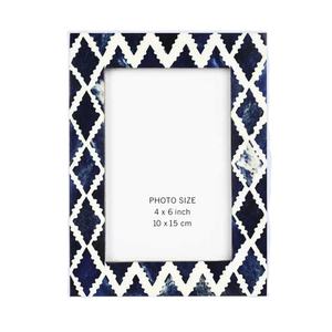 Marco de Fotos Artesanal con Incrustaciones de Hueso y Patrón Geométrico, Marco de Fotos Hecho a Mano de Primera Calidad para Decoración Moderna del Hogar - Product Image 1