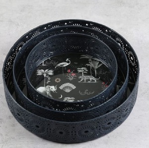 Luxury Black Metal <b>Round</b> <b>Tray</b> with Wooden Base Luxury Serving <b>Tray</b> for Home Decor & Hotel Use - Product Image 5