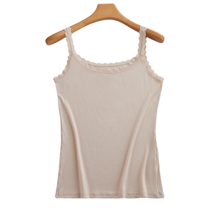 Camiseta sin mangas de punto acanalado para mujer al por mayor, camisola personalizada de color liso con ribete de encaje - Product Image 4
