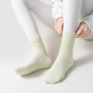 Calcetines tobilleros con logotipo personalizado, tejido acanalado, suela antideslizante para uso diario - Product Image 3