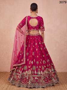 Ensemble de Lehenga indien rose brodé en soie et polyester à séchage rapide avec dupatta en résille, tenue de mariée deux pièces, robe de festival - Product Image 6