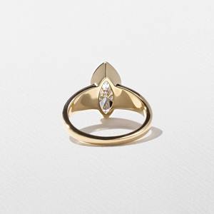 Anillo de Compromiso de Oro Amarillo Sólido de 14K con Diamante Marquise de 2CT Cultivado en Laboratorio, Certificado IGI, para Mujer - Product Image 3
