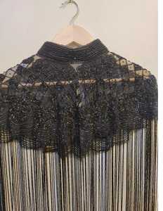 Capa Boho Chic con Borlas y Cuentas, Envoltura de Hombros con Flecos de Cuentas, Precio al por Mayor, Suministro Directo de Fábrica - Product Image 3