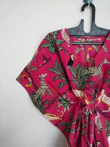 Robe kaftan en coton imprimé animal, style bohème, tenue décontractée, faite à la main, style resort, robe d'été pour femmes - Product Image 6