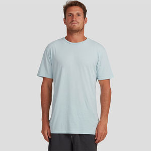 T-shirt décontracté d'été pour homme en coton bleu clair uni à col rond et manches courtes, personnalisable avec logo OEM ODM, vente en gros de vêtements - Product Image 3