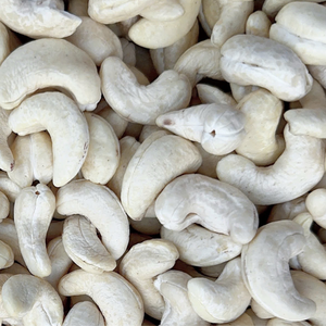 เม็ดมะม่วงหิมพานต์ดิบคุณภาพสูง WW180, WW240, WW320, LP, WS เม็ดมะม่วงหิมพานต์เวียดนาม บรรจุภัณฑ์แบบกำหนดเองได้ - Product Image 1