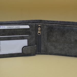 Portefeuille Bifold en Cuir Véritable Coronet International, Fermeture Ouverte, Doublure en Polyester, Protection RFID, Usage Quotidien, Grande Taille - Product Image 3