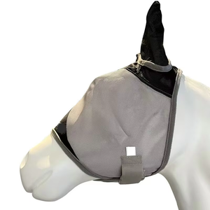 Masque anti-mouches pour chevaux en maille extensible et respirante avec protection UV pour les oreilles et les yeux, gris - Product Image 4