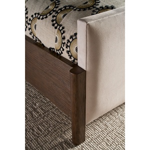 Cama Doble de Madera Maciza de Estilo Real Europeo de Lujo, Muebles de Dormitorio Franceses Antiguos Tapizados 2204449 - Product Image 2
