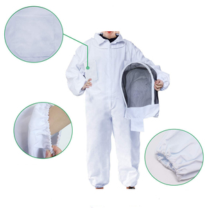 Traje de Apicultura Completo Blanco YAMU ENTERPRISES al por Mayor con Velo de Malla Ventilada y Puños Elásticos para Adultos Unisex - Product Image 3