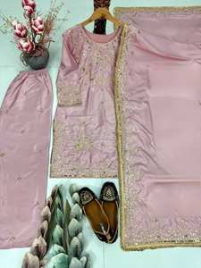 Ensemble haut et pantalon en soie fantaisie pour femme, best-seller en gros, avec broderie riche et travail manuel au miroir véritable, idéal pour les événements spéciaux. - Product Image 3