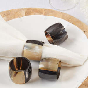 Anillo para Servilletas de Cuerno de Búfalo Ecológico para Arreglos de Mesa de Lujo y Accesorios de Decoración del Hogar con Acabado de Primera Calidad - Product Image 1