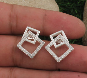 Pendientes de Plata de Ley 925 con Circonita Cúbica, Minimalistas, Pequeños, de Lujo, para Boda, Joyería Fina para Mujer, Venta al por Mayor - Product Image 3