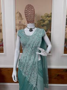 Sari en satin de soie vert menthe de luxe avec broderie florale blanche riche, idéal pour les fêtes d'hiver et les mariages, séchage rapide pour femme - Product Image 5