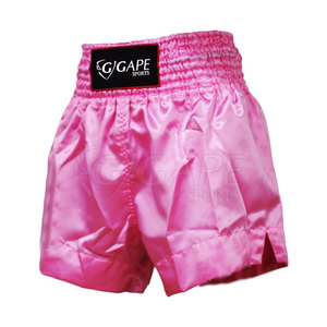 Shorts de Muay Thai respirants et athlétiques, séchage rapide, personnalisables, coupe confortable, fabriqués au Pakistan, 100% polyester, légers - Product Image 3