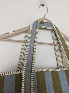 Sac fourre-tout ouvert en tissu de coton indien matelassé écologique vert rayé pour femmes, style bohème, imprimé floral - Product Image 5