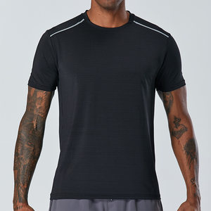 T-shirt de sport personnalisé pour homme – Haute qualité, respirant, compression, séchage rapide – Vêtement de sport décontracté en polyester uni - Product Image 1